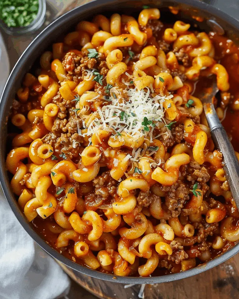 Cheesy Beef and Macaroni Bake
