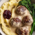 Classic Swedish Meatballs with Creamy Gravy