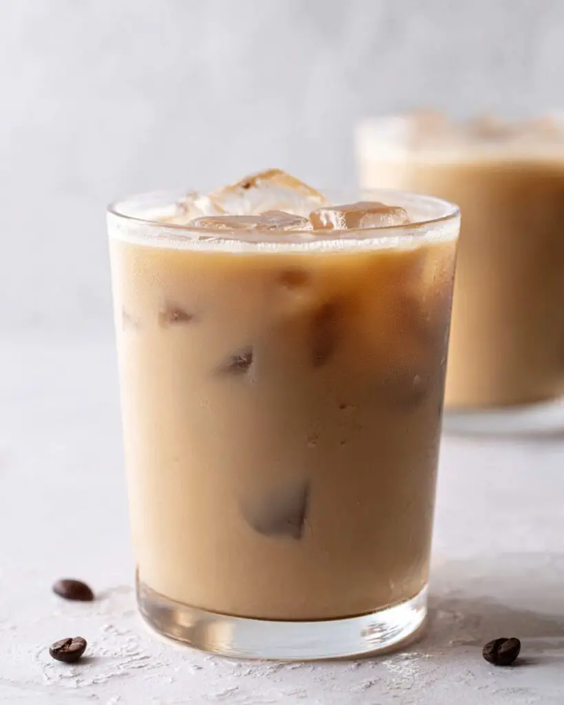 Iced Blonde Vanilla Latte (Starbucks Copycat)