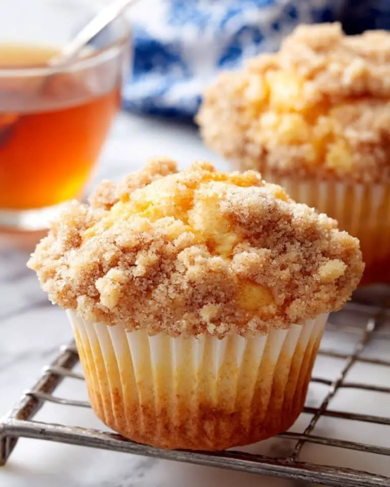 Peach Cobbler Muffins Recipe