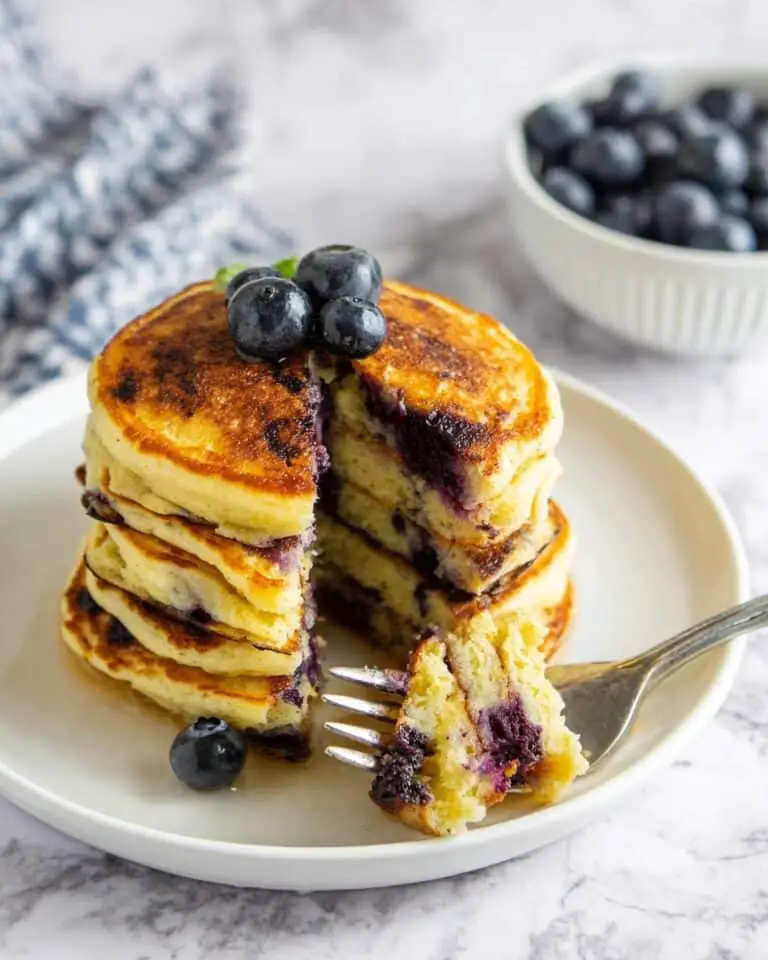 Blueberry Cottage Cheese Pancakes Recipe